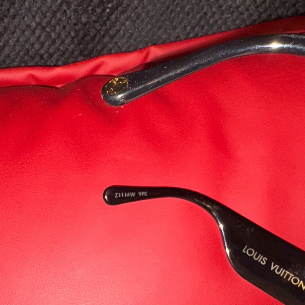 Louis Vuitton My Fair Lady Sunglasses, 100% AUTHENTIC!! - Picture 15 of 16